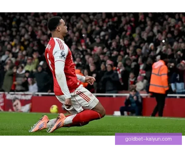 英超联赛中，维拉惨败状态堪忧，竞争力需提升