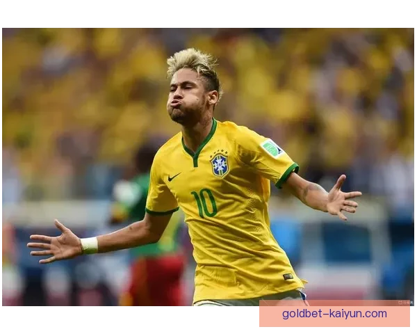 日本队传控足球表现稳健，球员间默契逐步提升