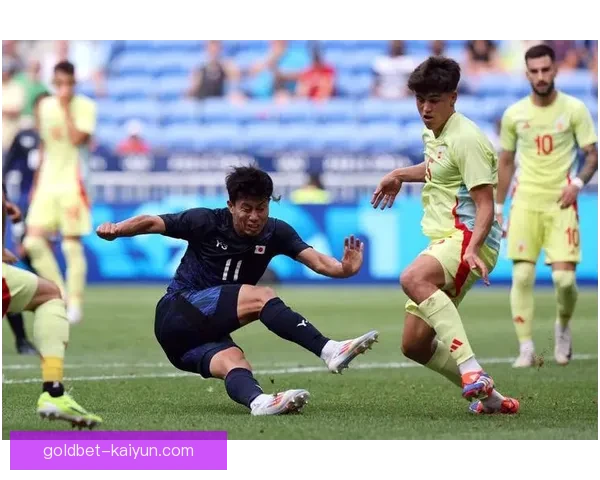 阿克在最新赛事中表现稳健，技术全面性值得关注